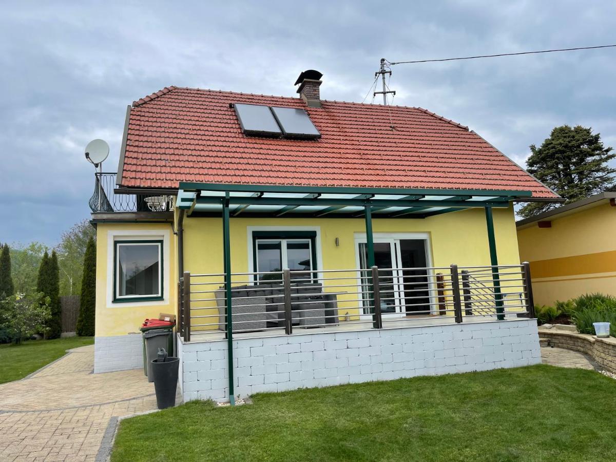 Apartment Schlossbergblick Griffen 외부 사진